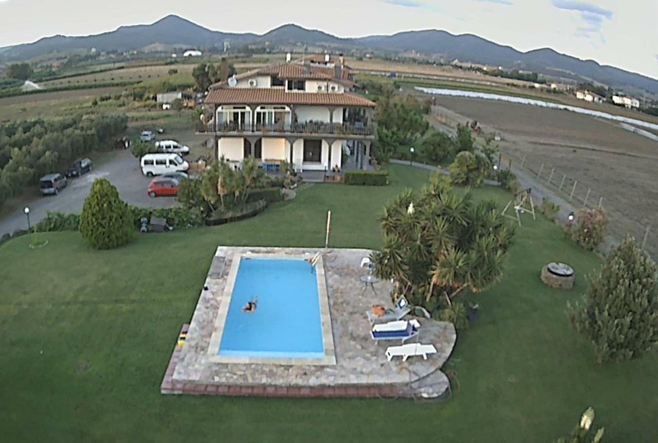 Bed and Breakfast La Mia Casa Per Tutti Cerveteri Exterior foto